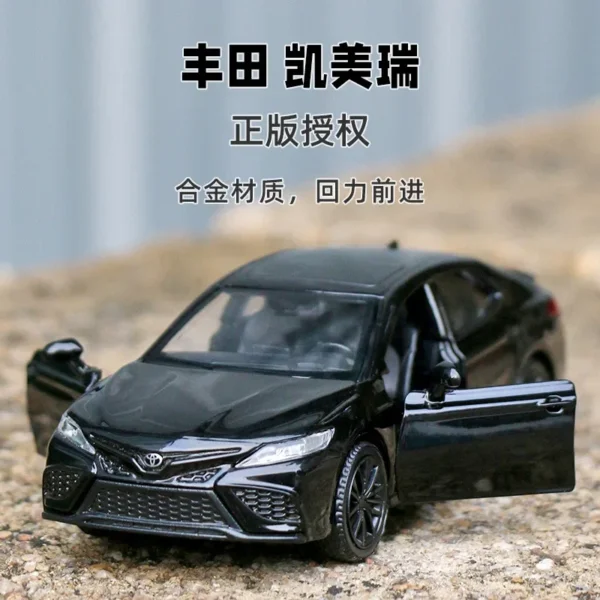 1:36 Toyota Camry XSE Toy Car Model For Children Diecast Vehicle Miniature Pull Back Collection Gift For Kid Boys ﻿D168